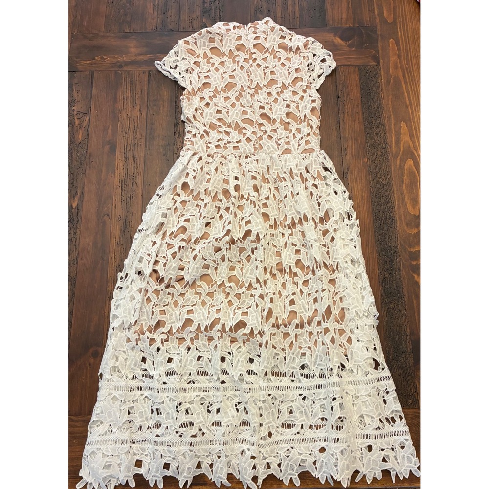 Boohoo Boutique White Lace Mock Neck Midi Dress, Women's Size 4 - Picture 6 of 6